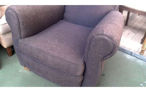 SILLÓN DE CUERO CLUB NEGRO PARDO TEJIDO