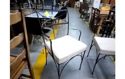 TABLE FER FORGÉ+ 4 CHAISES+ 2 FAUTEUILS