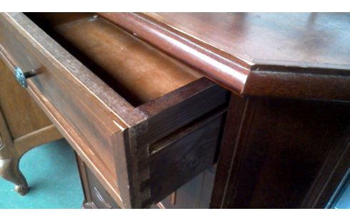 KASTJE ENGELS 2 DEUREN 1 LADE