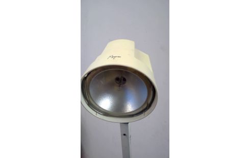 LAMP MEDISCH ILLUTEC MAGMA