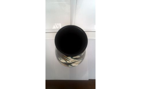VASE KERAMIS