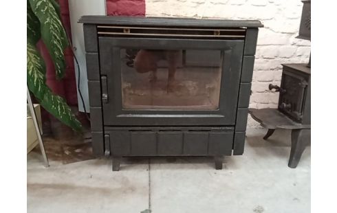 POELE A BOIS FONTE NESTOR MARTIN