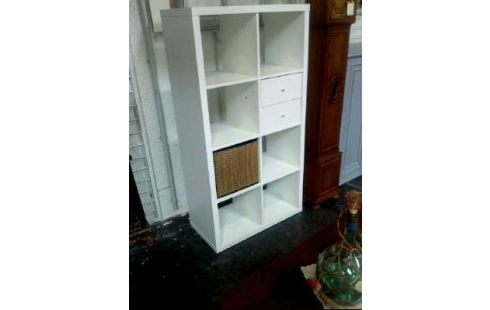 REGAL 2-SCHUBL. HOLZ WEIß 1 KORB 8-FÄCH.