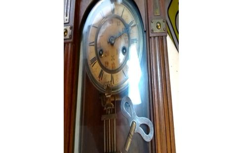 REGULATEUR ANCIEN BALANCIER DORE