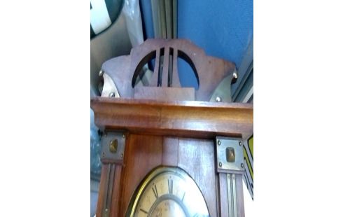 REGULATEUR ANCIEN BALANCIER DORE