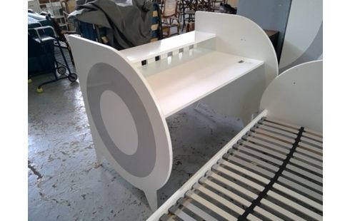 CHAMBRE ENFANT LIT BUREAU GARDE ROBE