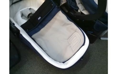 SIEGE AUTO + NACELLE CHICCO