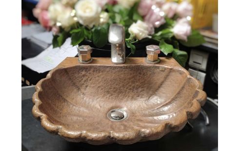 LAVE MAIN COQUILLAGE EN CUIVRE