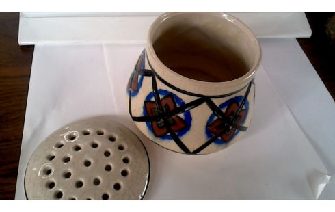 VAAS NR 78 AMC PIQUE FLEURS ART DECO