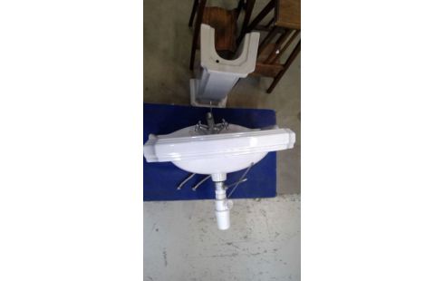 ART DECO LAVABO KRAAN EN ONDERSTEL