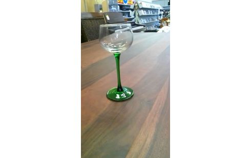 VERRE A PIED LOT DE 6