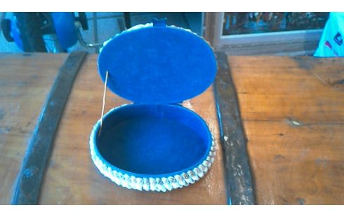 DOSE IM VINTAGE-STIL, , MUSCHEL