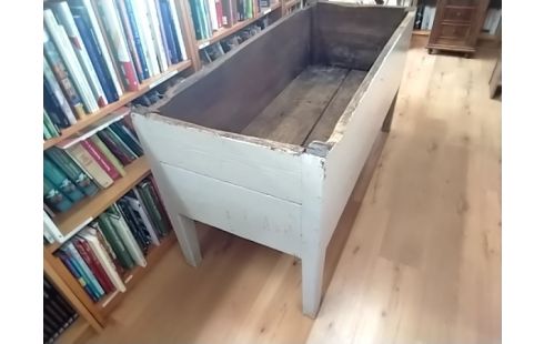 MAIE ANCIENNE SANS COUVERCLE