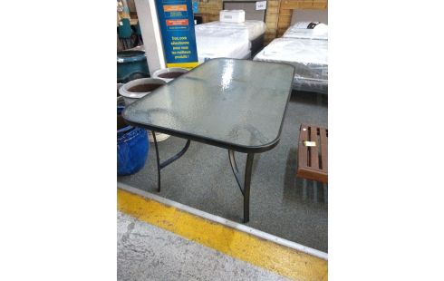 TABLE DE JARDIN