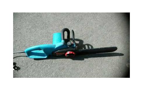 TRONCONNEUSE ELECTRIQUE BOSCH