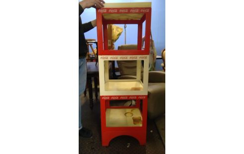 REK COCA COLA 3ETAGERES