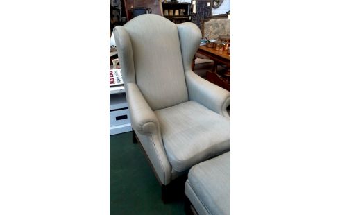 SILLÓN DE CUERO CLUB MET