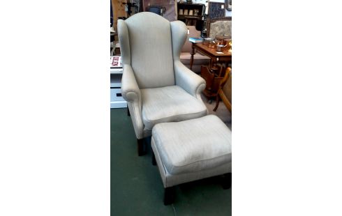 SILLÓN DE CUERO CLUB MET