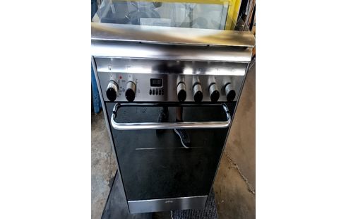 CUISINIERE MIXTE SMEG +ACC ÉQUIPÉ G VILLE