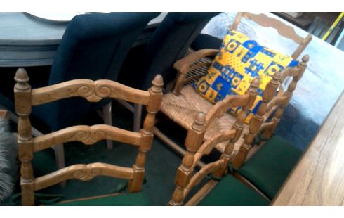 4 CHAISES ASSISE PAILLEE