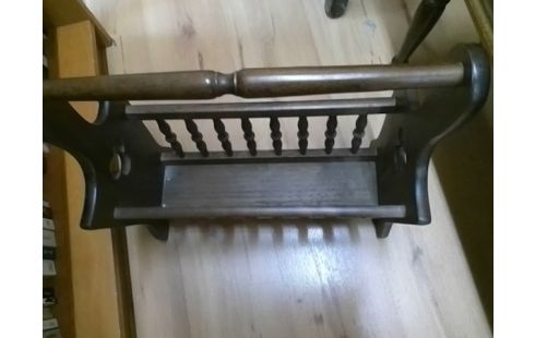 PORTE REVUES RUSTIQUE