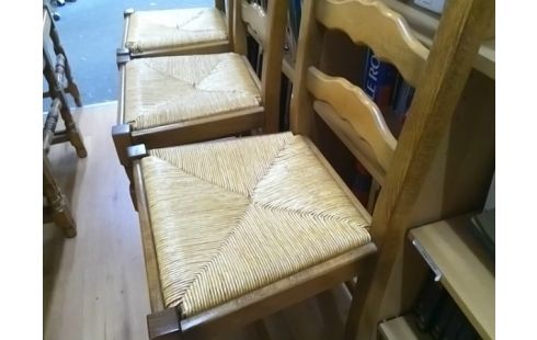 LOT DE 6 CHAISES RUSTIQUES