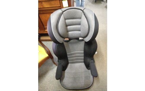 REHAUSSEUR VERT BAUDET