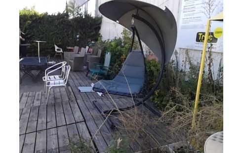 TRANSAT BAIN DE SOLEIL SUSPENDU