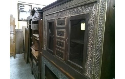 MEUBLE BOIS SCULPTE DETAILS DORES 2 PORTES/ 4 TIROIRS