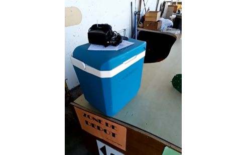GLACIERE ÉLECTRIQUE CAMPING GAZ + ACC RES