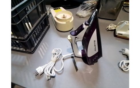 FER A REPASSER ROWENTA 2400W