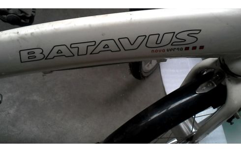FIETS WIT BATAVUS NOVA VERSA OPVOUWBAAR