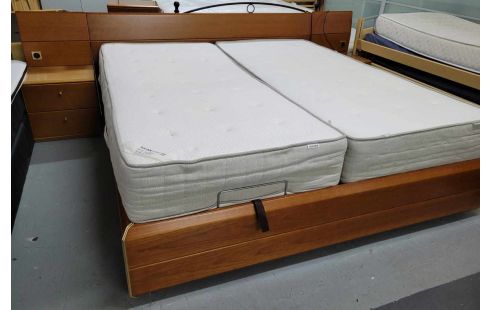 LIT TEINTE MERISIER HULSTA 180X200 + SOMMIER + MATELAS + CHEVETS