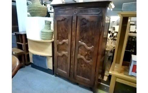 ARMOIRE ANCIENNE 2 PORTES