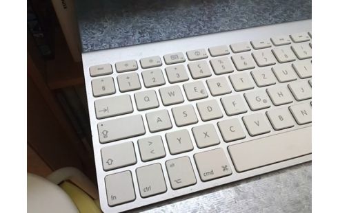 CLAVIER SANS FIL APPLE A1314