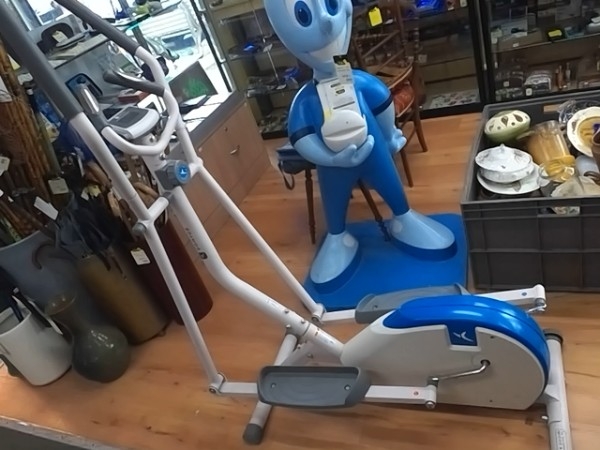 Achat VELO ELLIPTIQUE DOMYOS VE200 occasion Chenove - Main Image