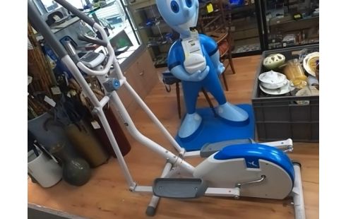 VELO ELLIPTIQUE DOMYOS VE200