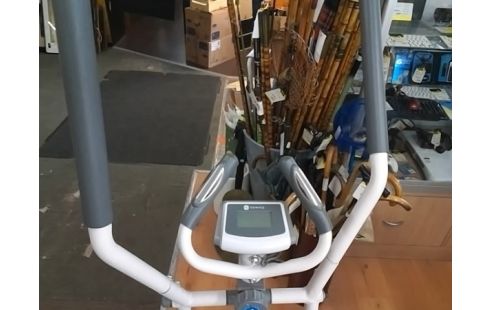 VELO ELLIPTIQUE DOMYOS VE200