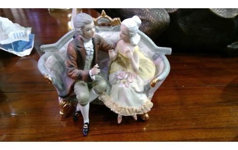 SCULPTURE EN BISCUIT POLYCHROME