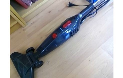 ASPIRATEUR BALAI HOMEDAY