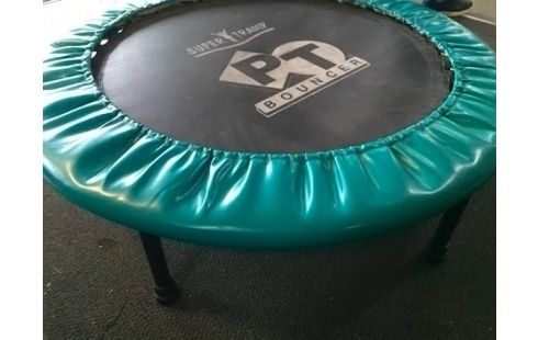TRAMPOLINE ENFANT VERT