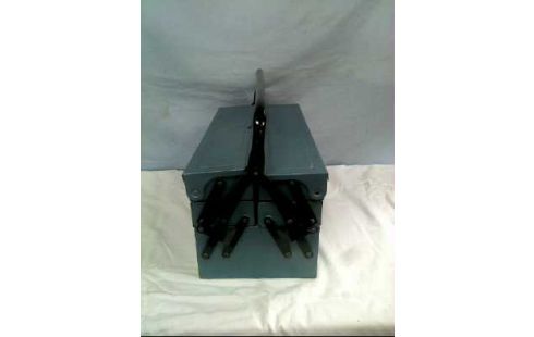 WERKZEUGKASTEN METALL TÜRKIS OHNE INHALT