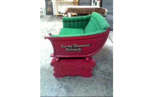 SOFA HOLZ ROT POLSTER GRÜN KUTSCHENSITZ