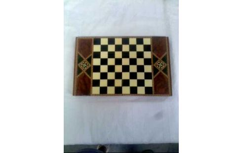 SCHACHSPIEL KLAPPBAR HOLZ LACKIERT VERZIERT