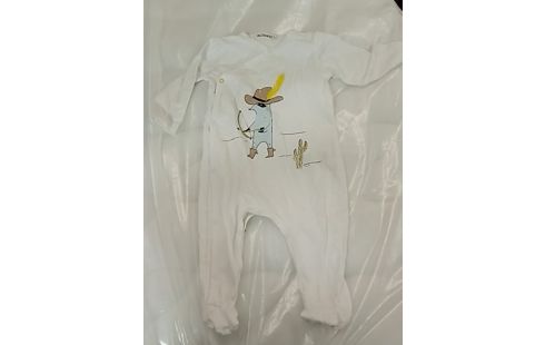 PYJAMA BLANC AVEC DESSIN- 6MOIS