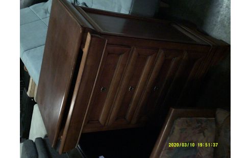 MEUBLE D'APPOINT + ACCESSOIRES