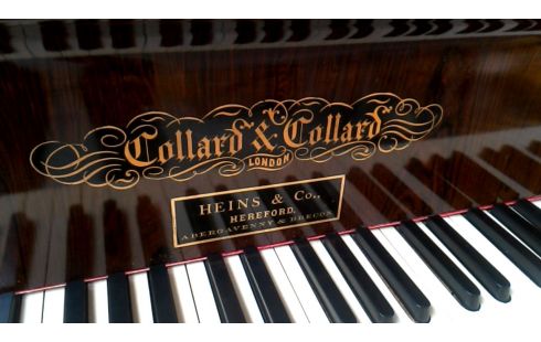 PIANO VLEUGEL COLLARD