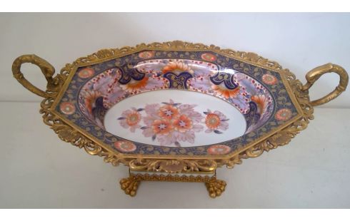 MILIEU DE TABLE LIMOGES PEINT A LA MAIN