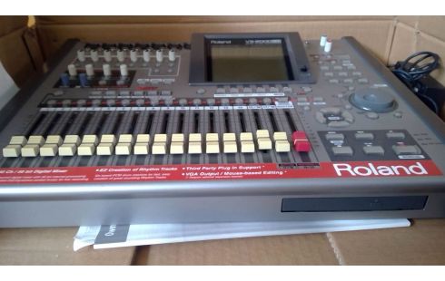 ROLAND VS-2000 CD DIGITAL STUDIO WORKSTATION