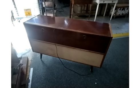 POSTE RADIO ANCIEN EN ÉTAT DE MARCHE